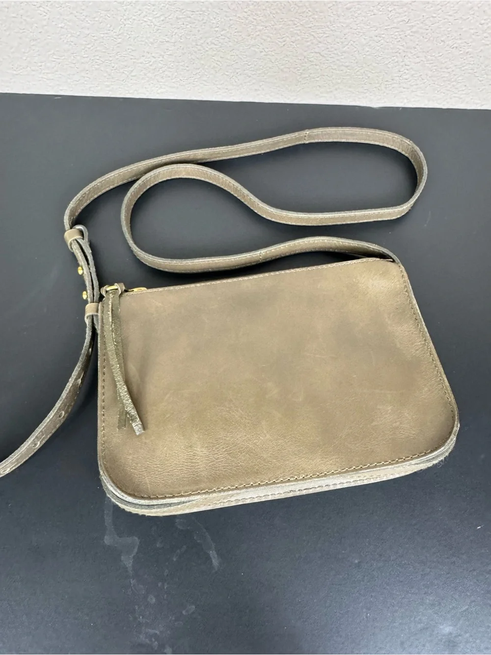 Madewell Genuine Leather Crossbody Bag in Olive Brown A